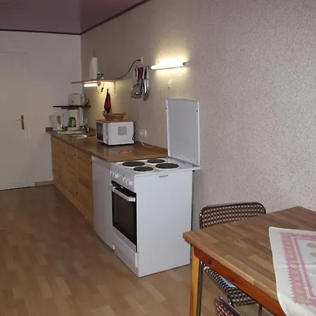 Old Huesung - Muz325 By Interhome *