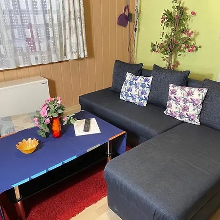 Old Huesung - Muz325 By Interhome Mirow